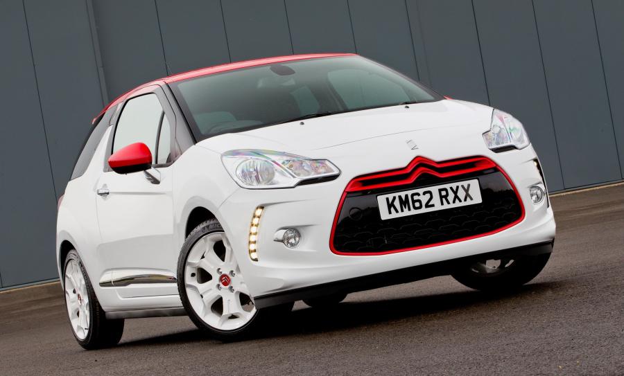  Citroen DS3 Red Special Editions 2013 года  (фото 5 из 15)